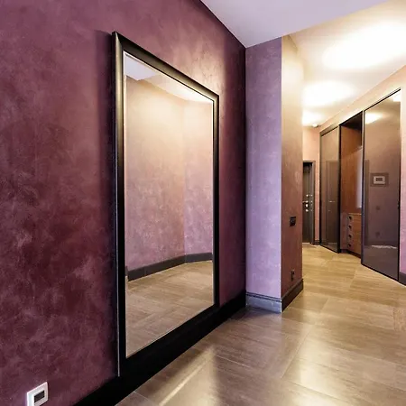 Panoramic Plaza Apartment *