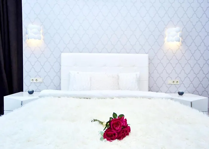 Panoramic Plaza * Odessza