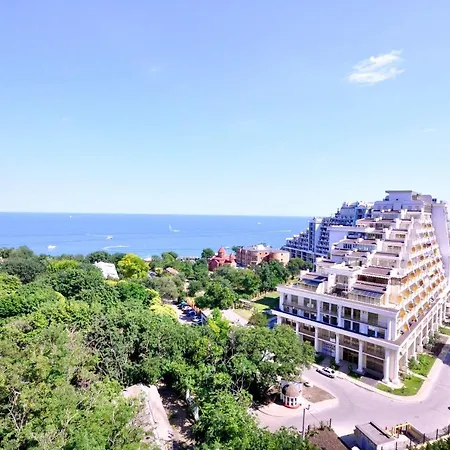 Panoramic Plaza Lejlighed